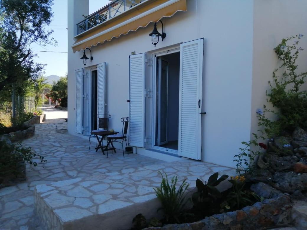 Appartement In Olive Groove House Peloponnesos Western Mani Kalianeika 外观 照片