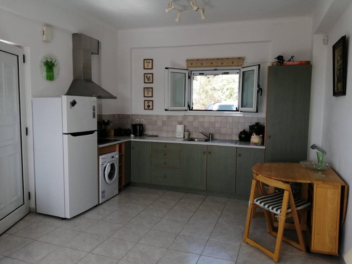 Appartement In Olive Groove House Peloponnesos Western Mani Kalianeika 外观 照片