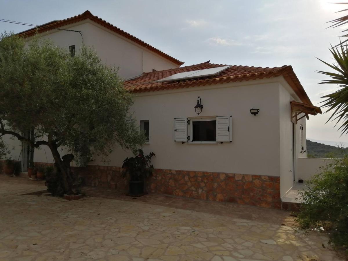 Appartement In Olive Groove House Peloponnesos Western Mani Kalianeika 外观 照片