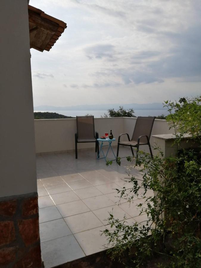 Appartement In Olive Groove House Peloponnesos Western Mani Kalianeika 外观 照片